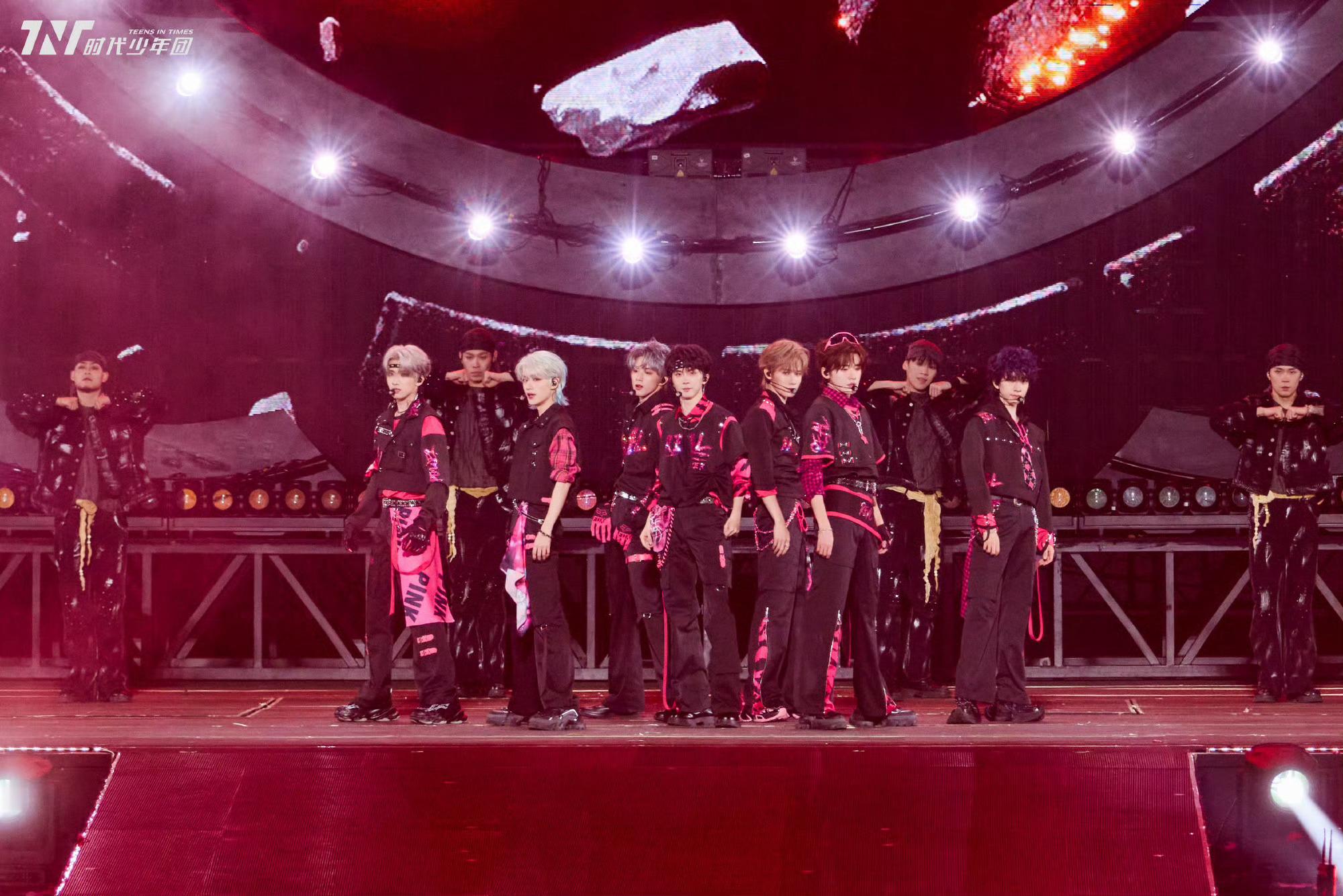 时代少年团新歌12月22日上线那可太期待了，快快来到12月22吧！迫不及待了！！