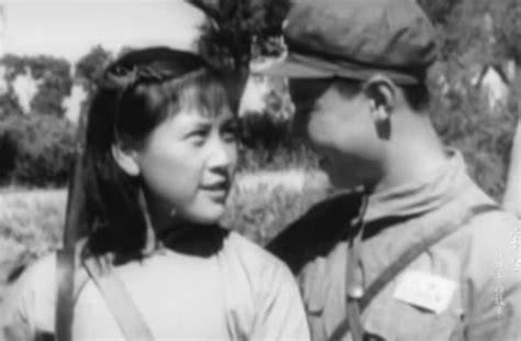 1937年4月，陈毅被叛徒陈宏诱骗下山，陈毅下山后因口渴，向一位正在洗衣服的少妇