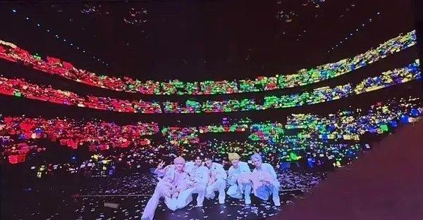 TOP全场合照环节登陆少年全场合照环节TOP登陆少年澳门演唱会全场合照环节现场氛