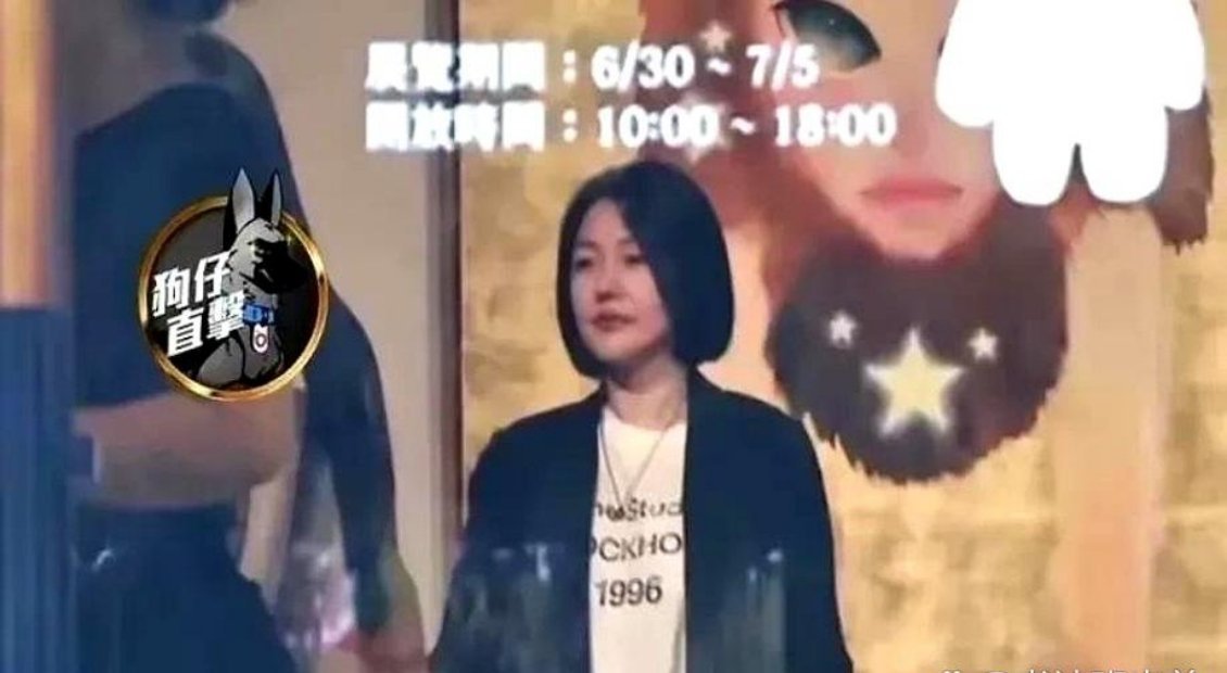 小S的财产被夫家掌控，离婚将一无所有，台媒曝出关键内幕。她全部收入上交许家，名下