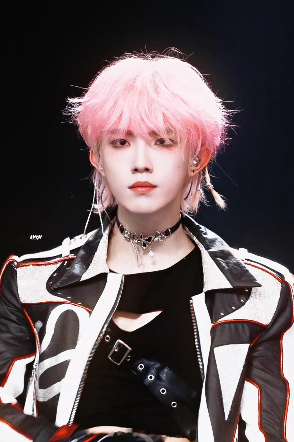 TOP更新站位 人气氪金实力全方位断层，线下唯一垄断式红海，手握五个全站第一的苏