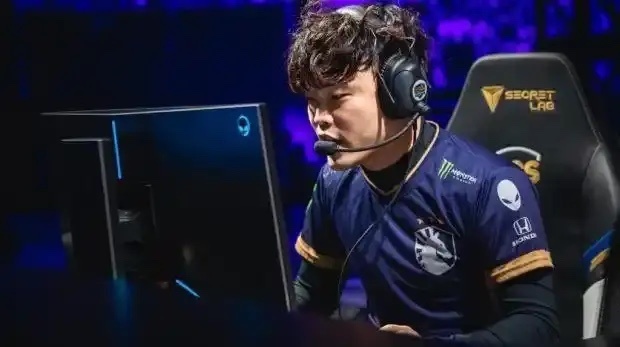 理性讨论一下，Faker曾经的队友里现在混的最好的是谁？不管是退役了的，还是没退