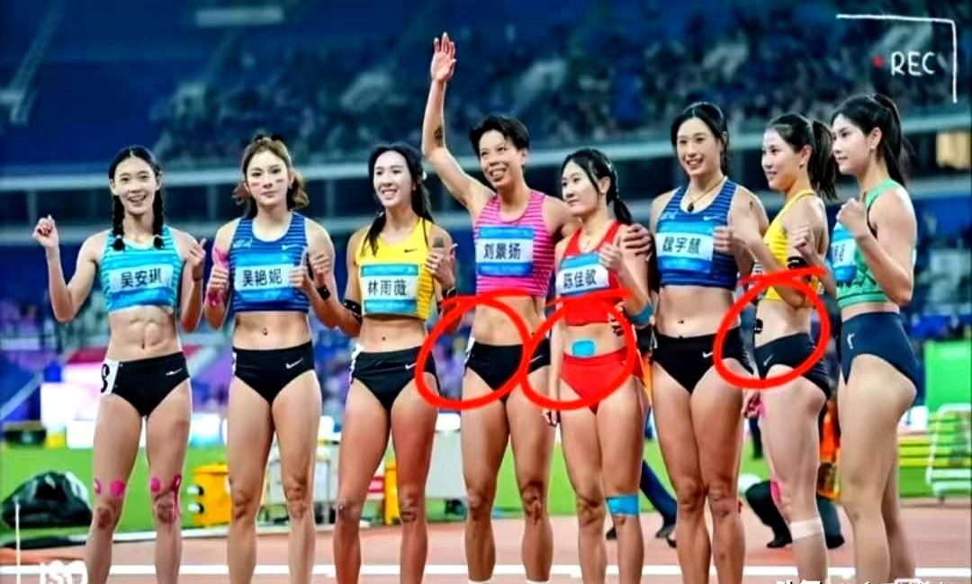 全运会跨栏0.04秒差距，科技贴纸决定冠军？
我看着刘景扬肚脐上那个小点，听人说