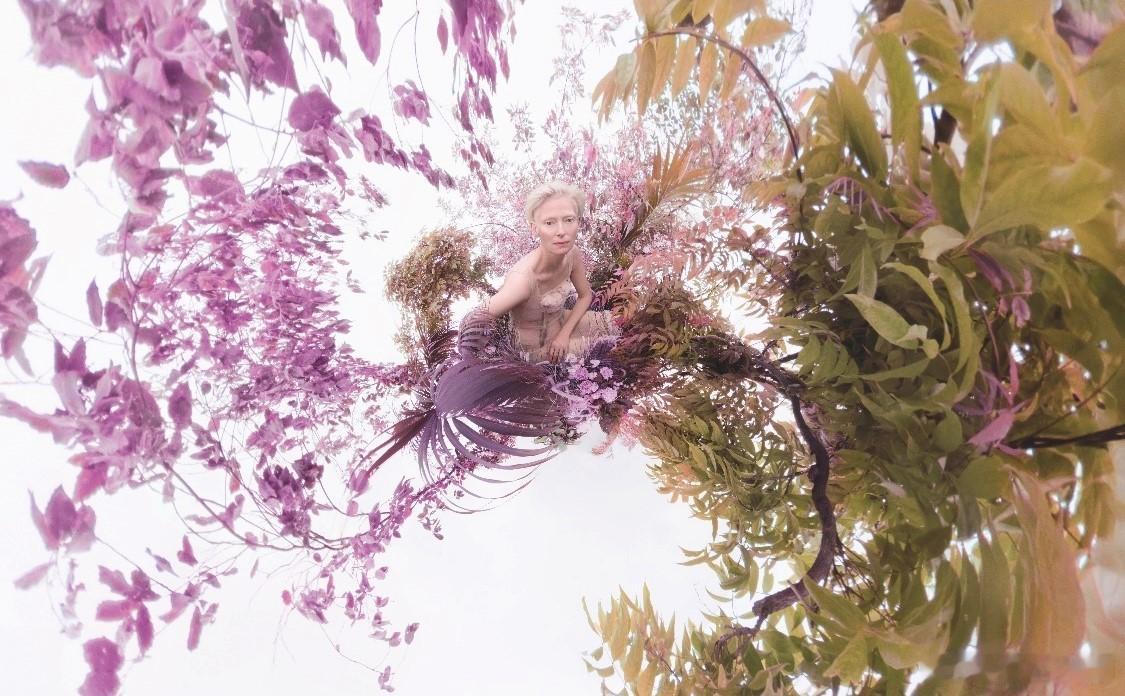 挪威摄影师兼导演Sølve Sundsbø掌镜的2026年倍耐力年历——《元素》