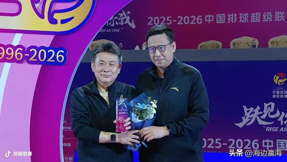 蔡导：我注重的是过程，把过程做好了，结果不会差到哪去。
蔡斌指导执教中国女排三年