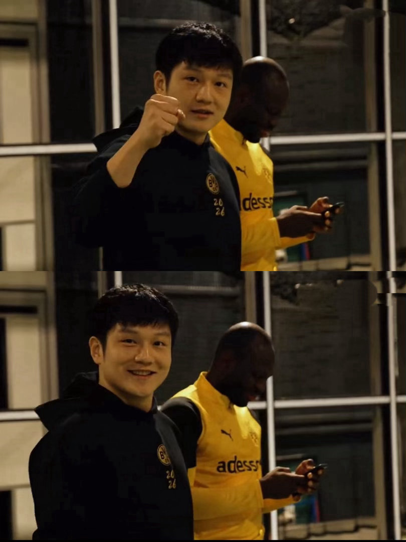 樊振东跨界踢足球！造访多特蒙德与波尔同场竞技，自评“尽力了但踢得不咋地”近日，国