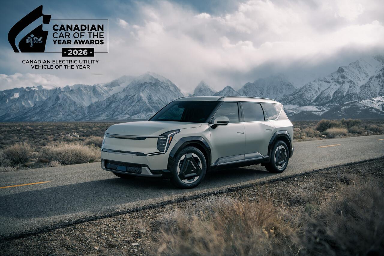 【现代汽车集团斩获 “加拿大年度车” 双冠王】
现代汽车在加拿大多伦多举办的20