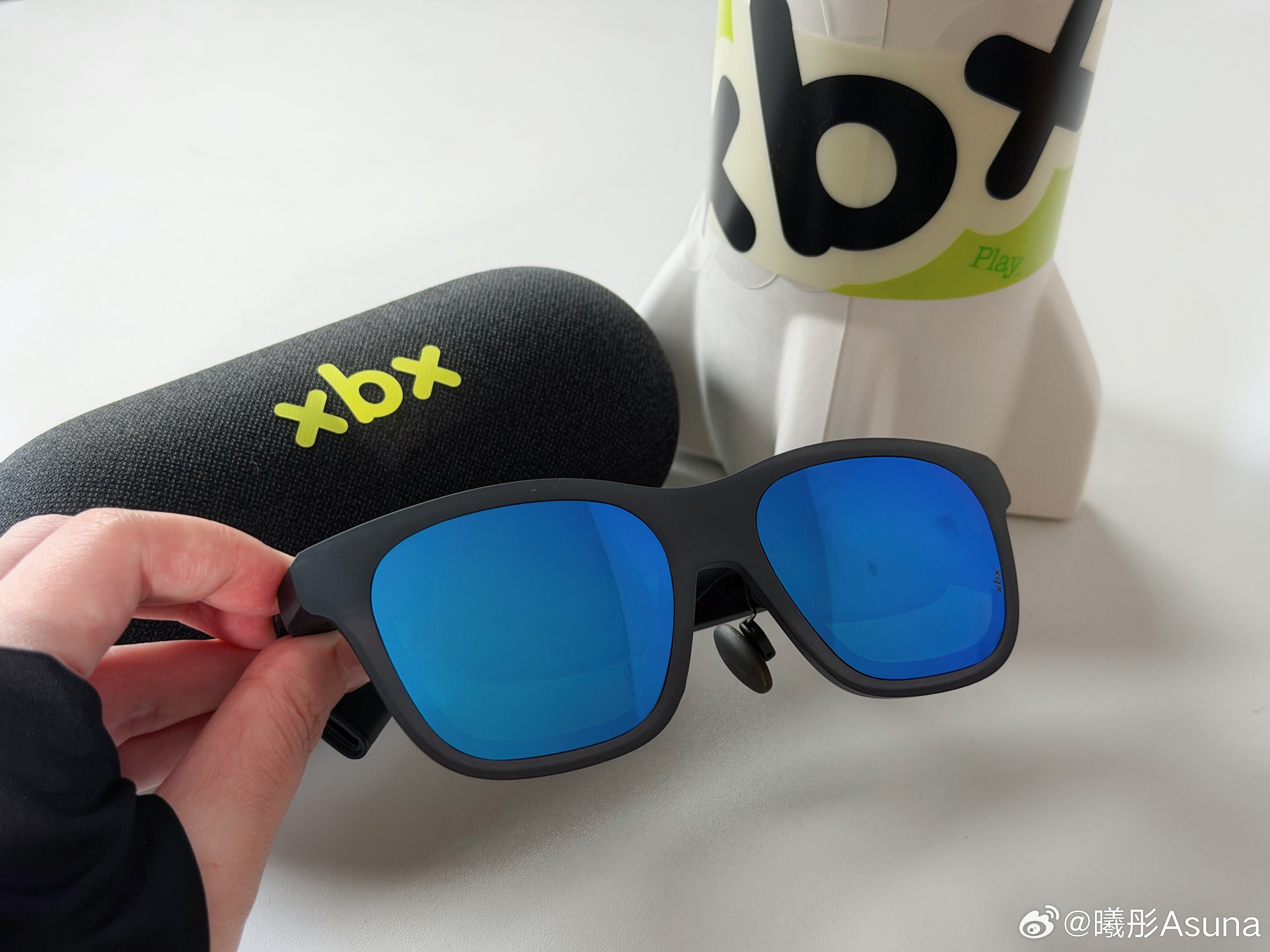 最近在玩AR眼镜～XREAL旗下的新品xbx a01+✅ 
