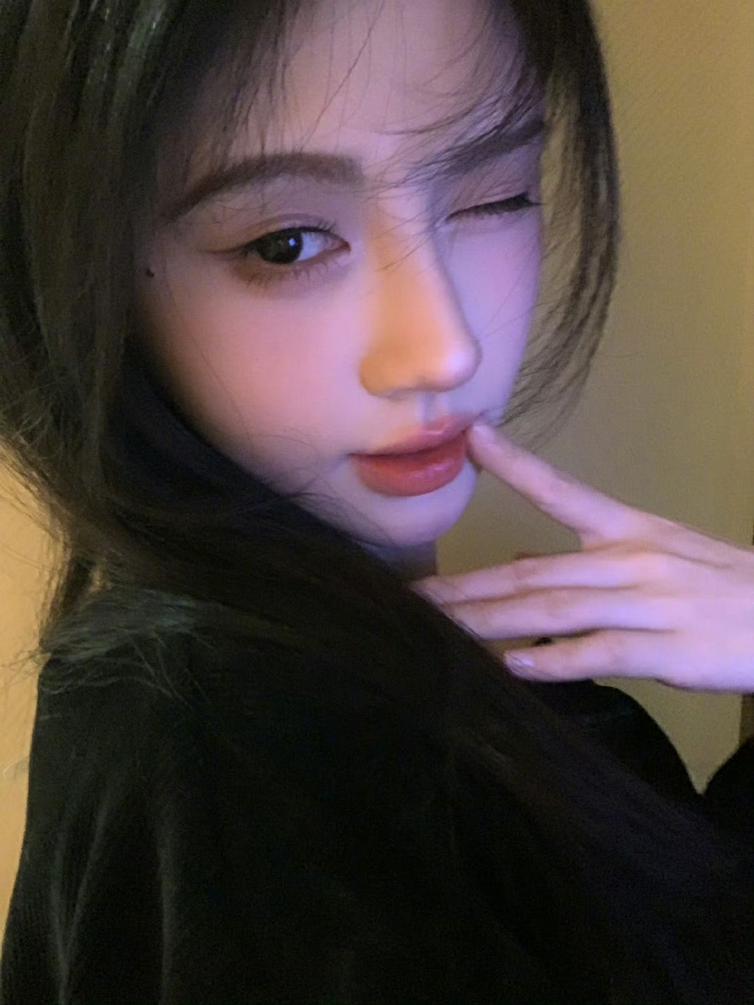 鞠婧祎鞠婧祎古早网感鞠婧祎古早网感滤镜 哇哇好浓一股古早网感味啊~ 