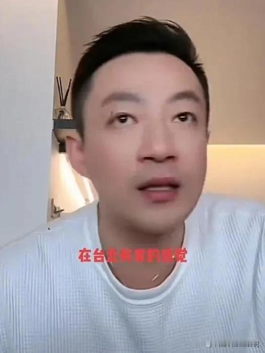 #天南地北大拜年# 一起领红包>汪小菲和女友带女儿逛街，女儿和新女友关系融洽。
