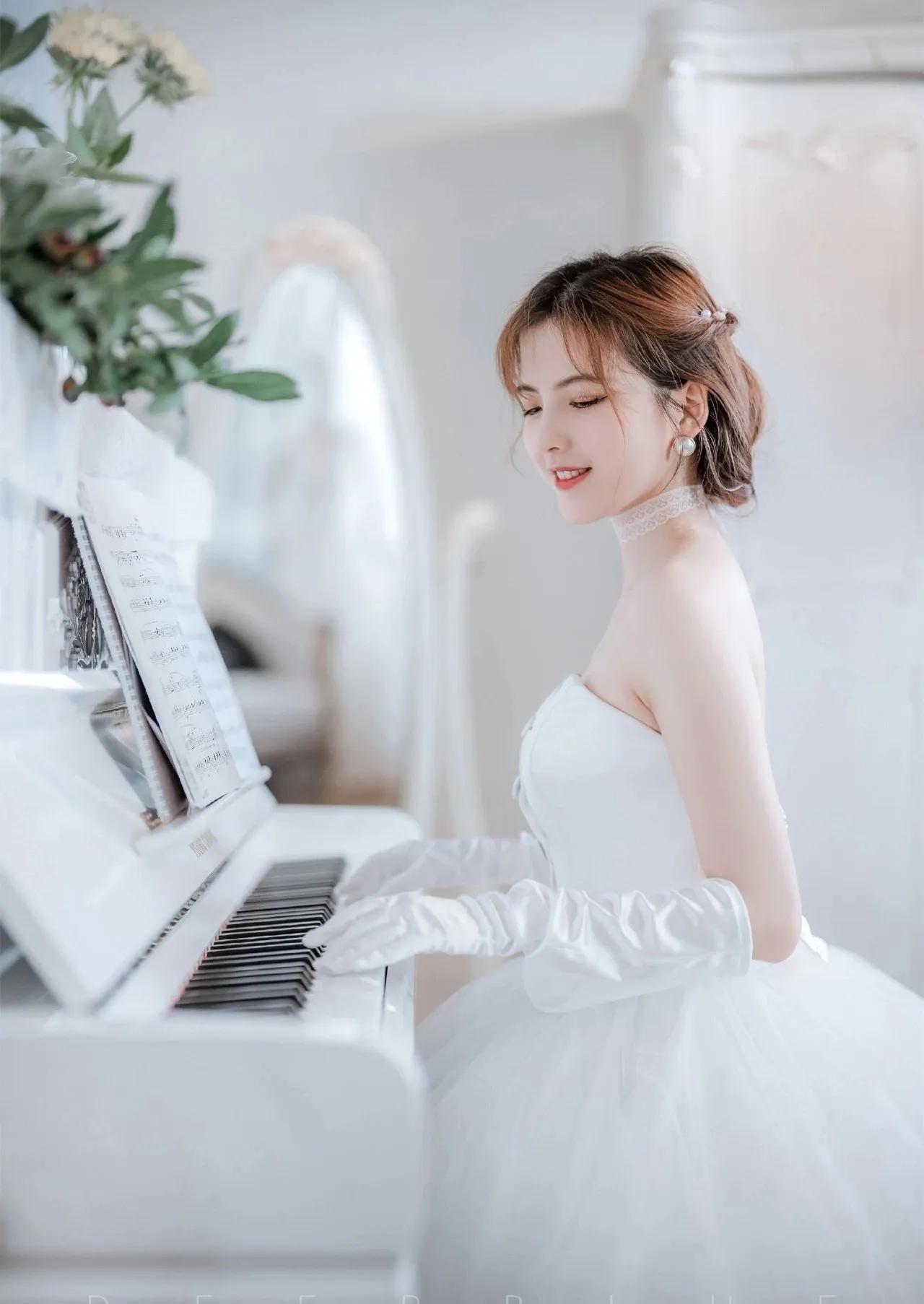 清新素雅的美女生活随拍记录美好瞬间 ！