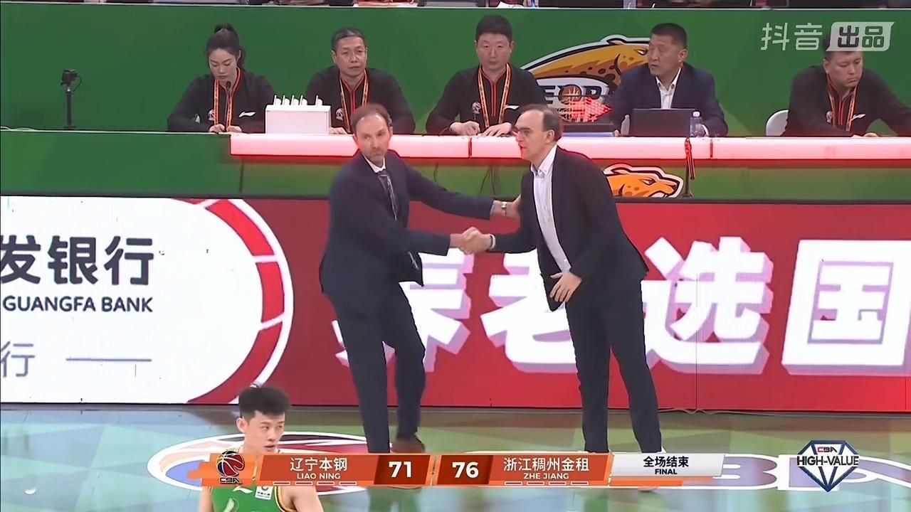 真的是没有想到，这场非常精彩的比赛打到最后一刻才分出胜负！

         