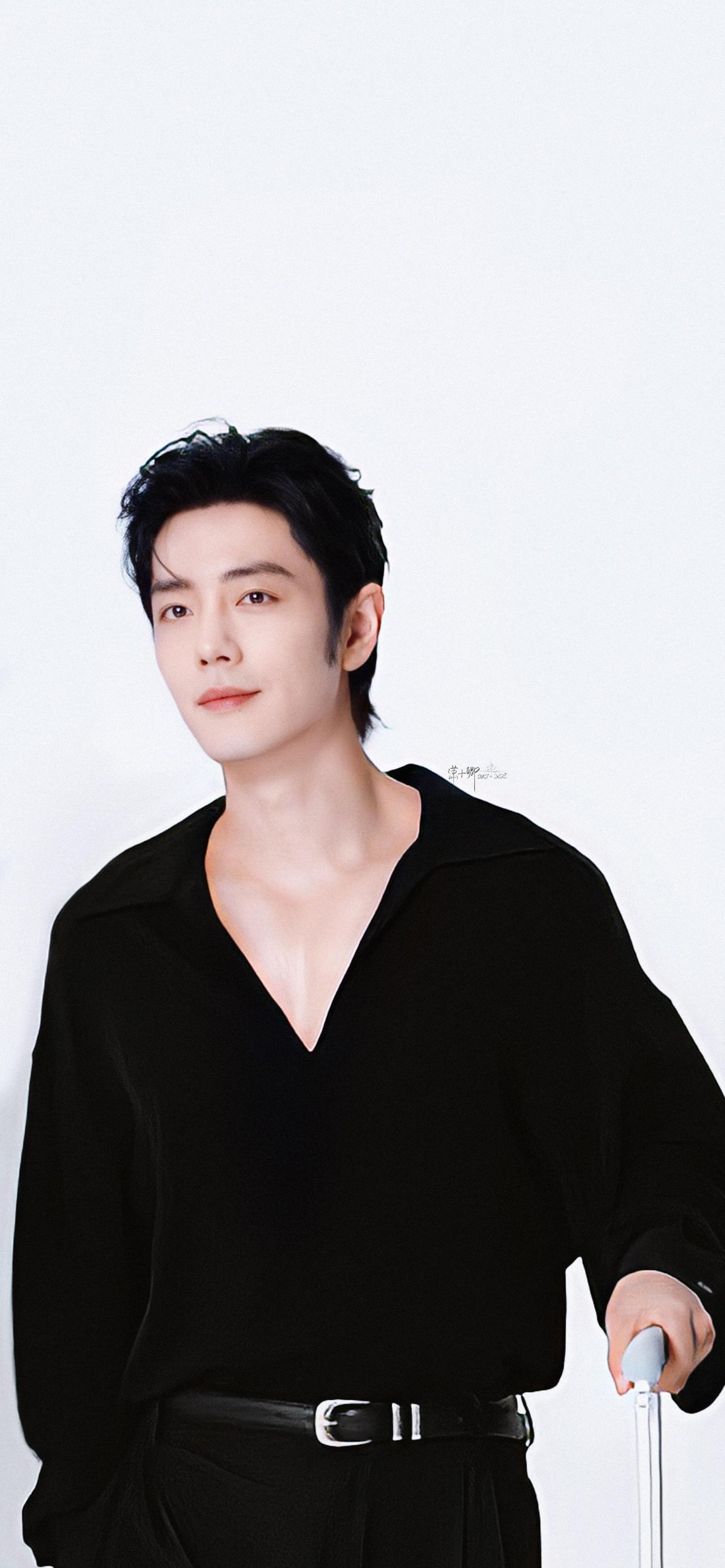 纯粹的炫耀一下🤩 此男就是这么令人感到骄傲～ ！