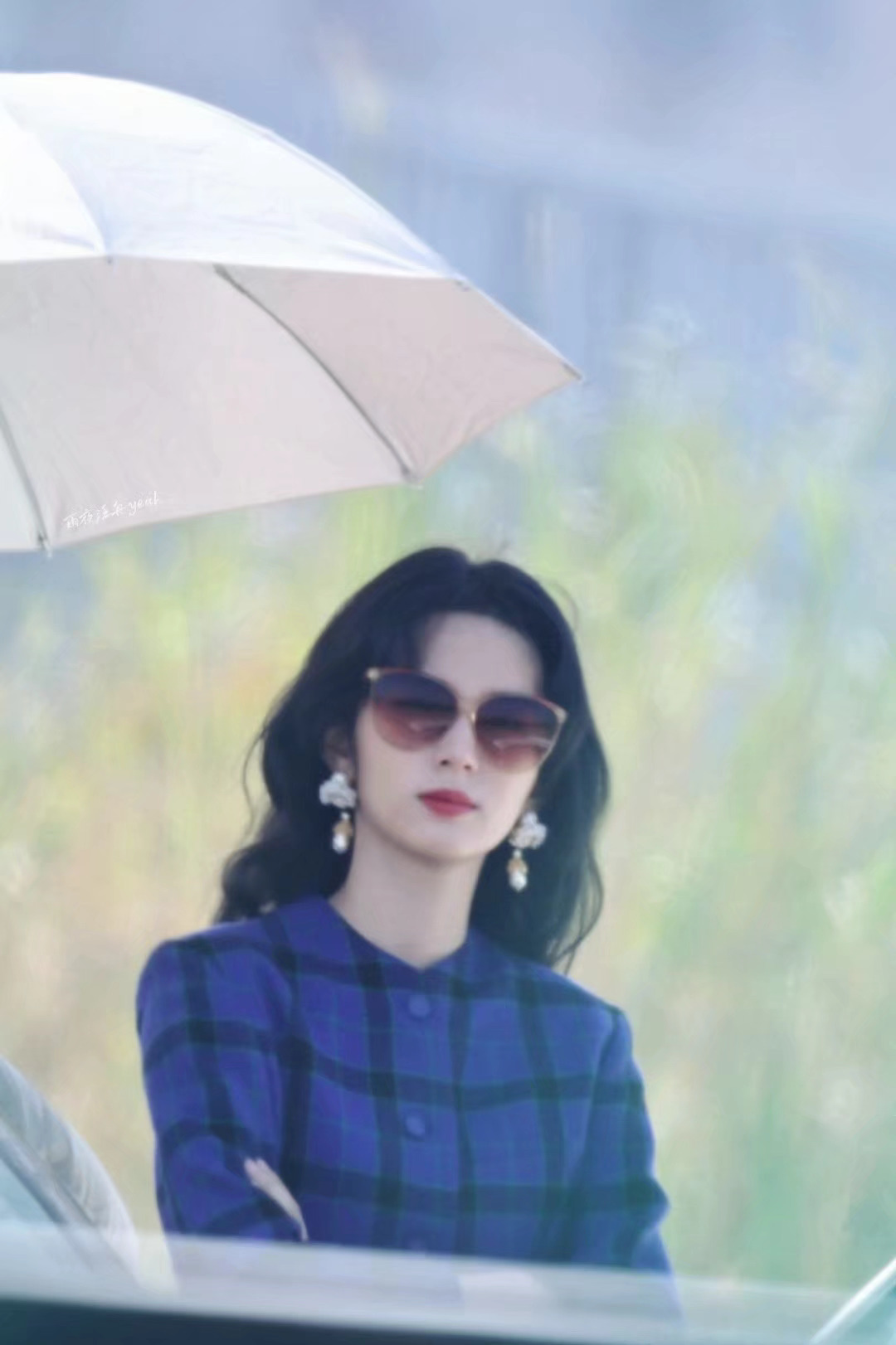 我八零年代的时髦妈咪～妈咪把我养成班级里最潮的小孩[举手] 