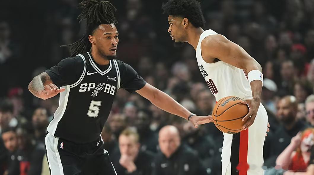 HG08体育：马刺逆转开拓者总分2-1：新秀哈珀替补27+10仅逊科比 阿夫迪亚