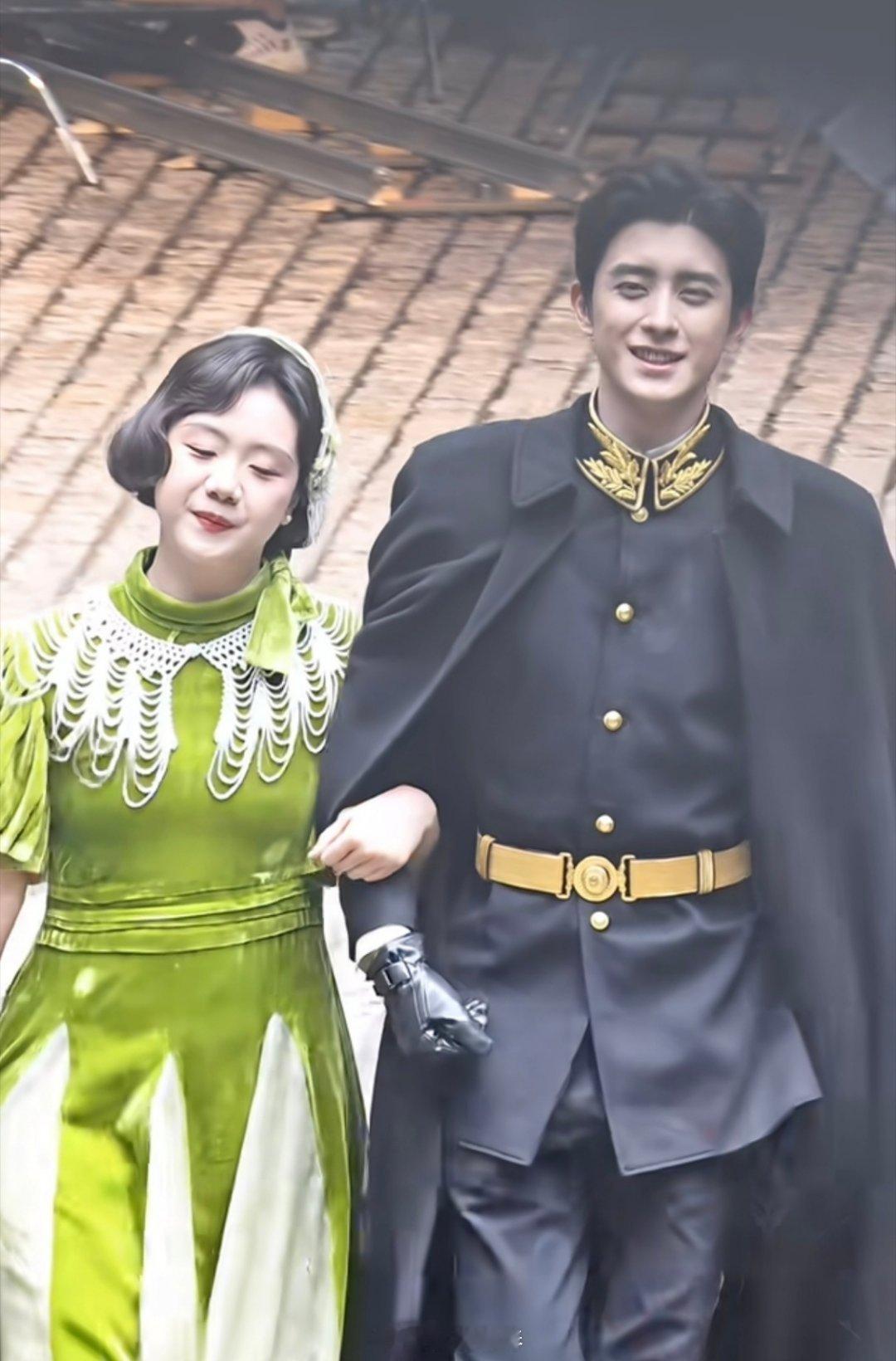 鞠婧祎粉丝维权《万花世界》，因为原主是另外一个演员演 