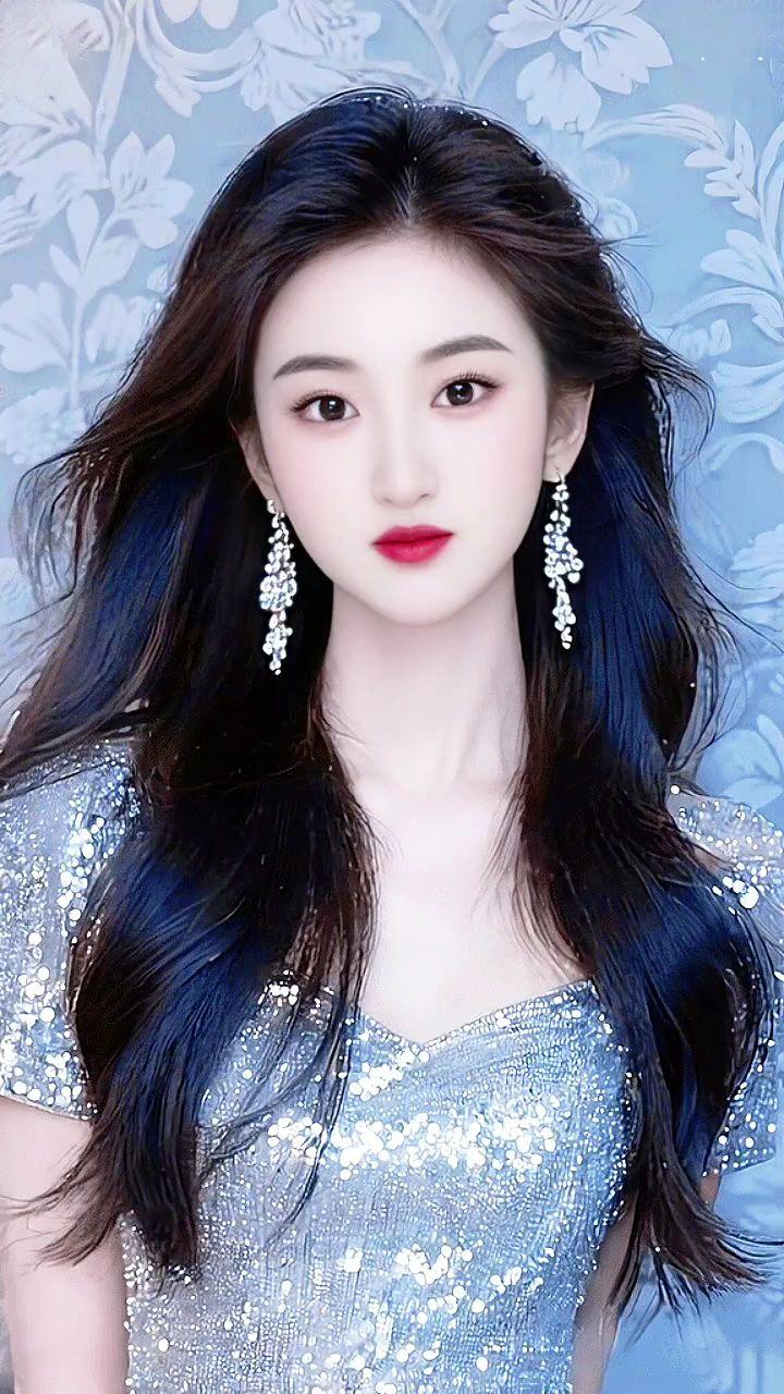 美出高级感 做百变女神 冷艳质感写真 优雅永不过时 御姐