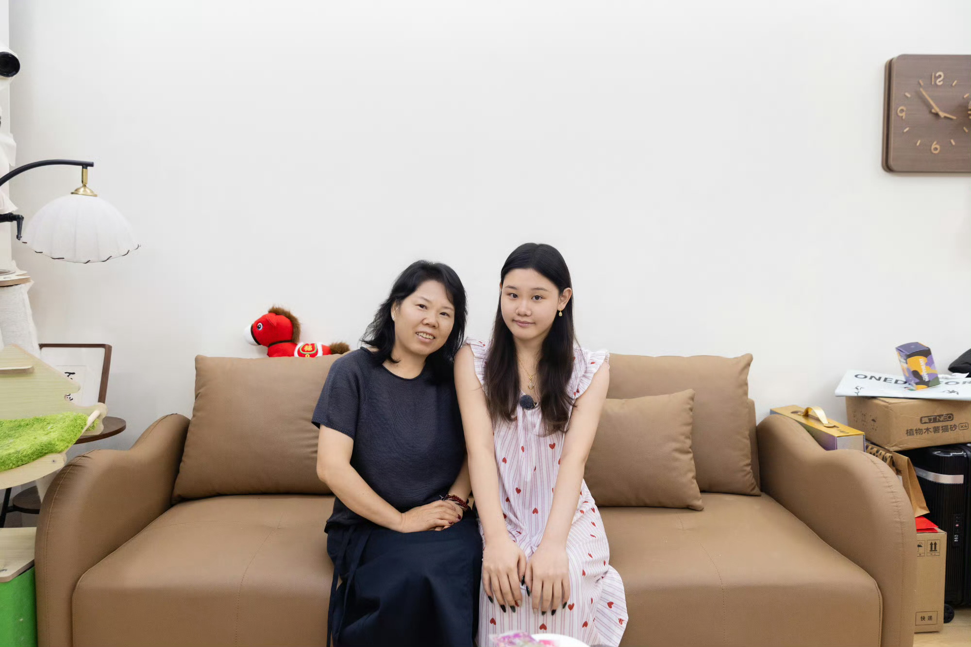 我家那闺女热度飙升我家那闺女有时候看节目会觉得，家人之间的爱往往藏在最琐碎的日常