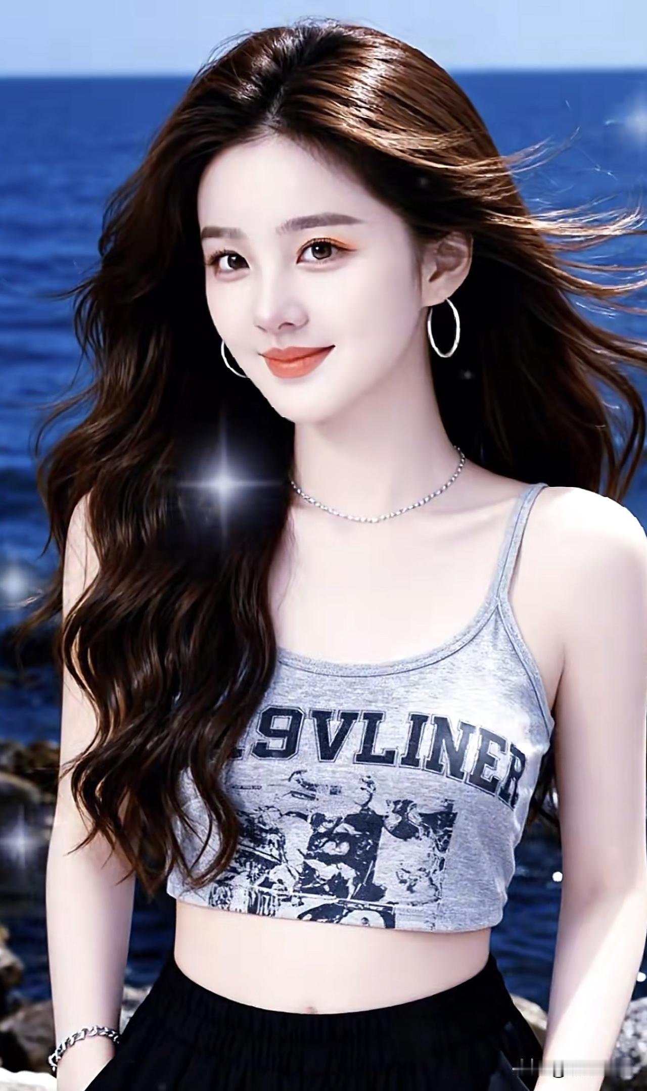 海风吹拂，笑靥如花。温柔的海边风 海风美人照 海风里的微笑 海风美人照 海风里的