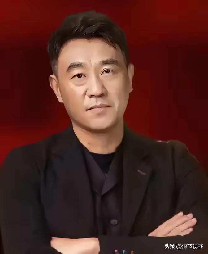 1997年，何冰遇到了多年未见的女同学李海洋，女同学说：“我都29了，嫁不出去了