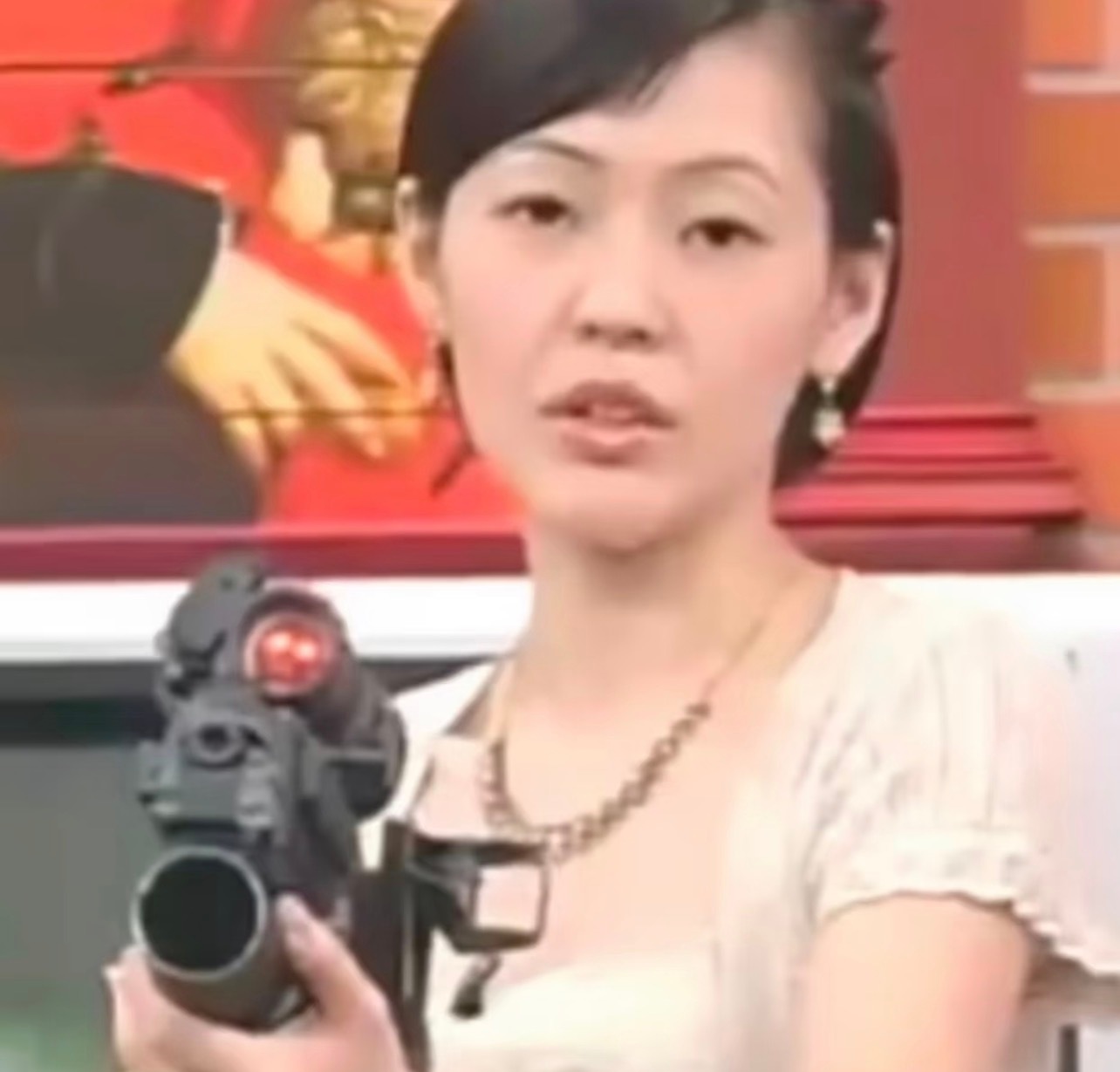 领导永远都是我追星路上的绊脚石非要今天加班 又不着急的事情就死活让人加班能不能给