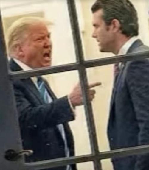 完了完了！美国麻烦大了！这才打三天，美国的导弹库存告急了！怪不得特朗普脸色铁青，