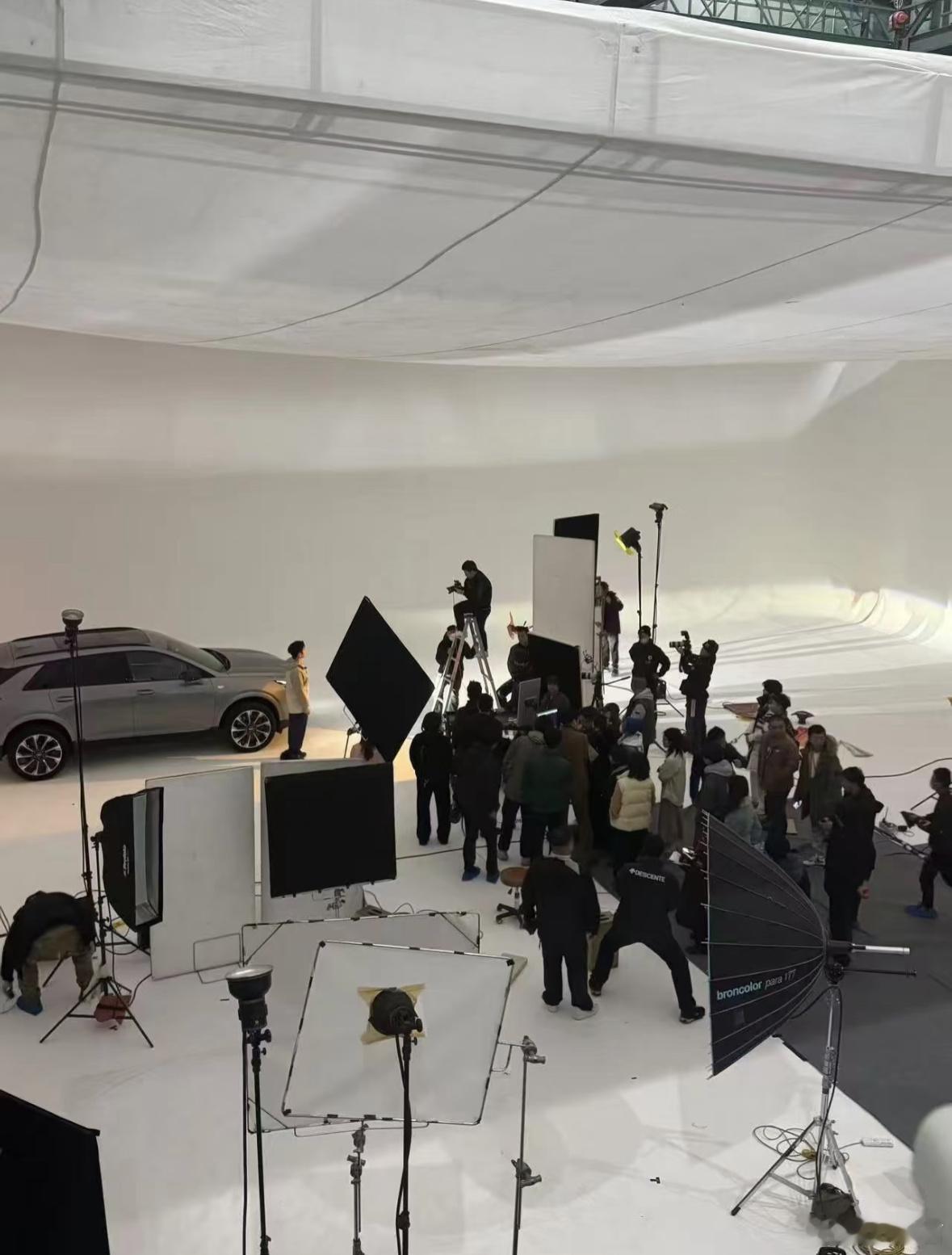 密切关注凯迪拉克。现在力挺樊振东的企业，都是有社会责任感的优质企业。 