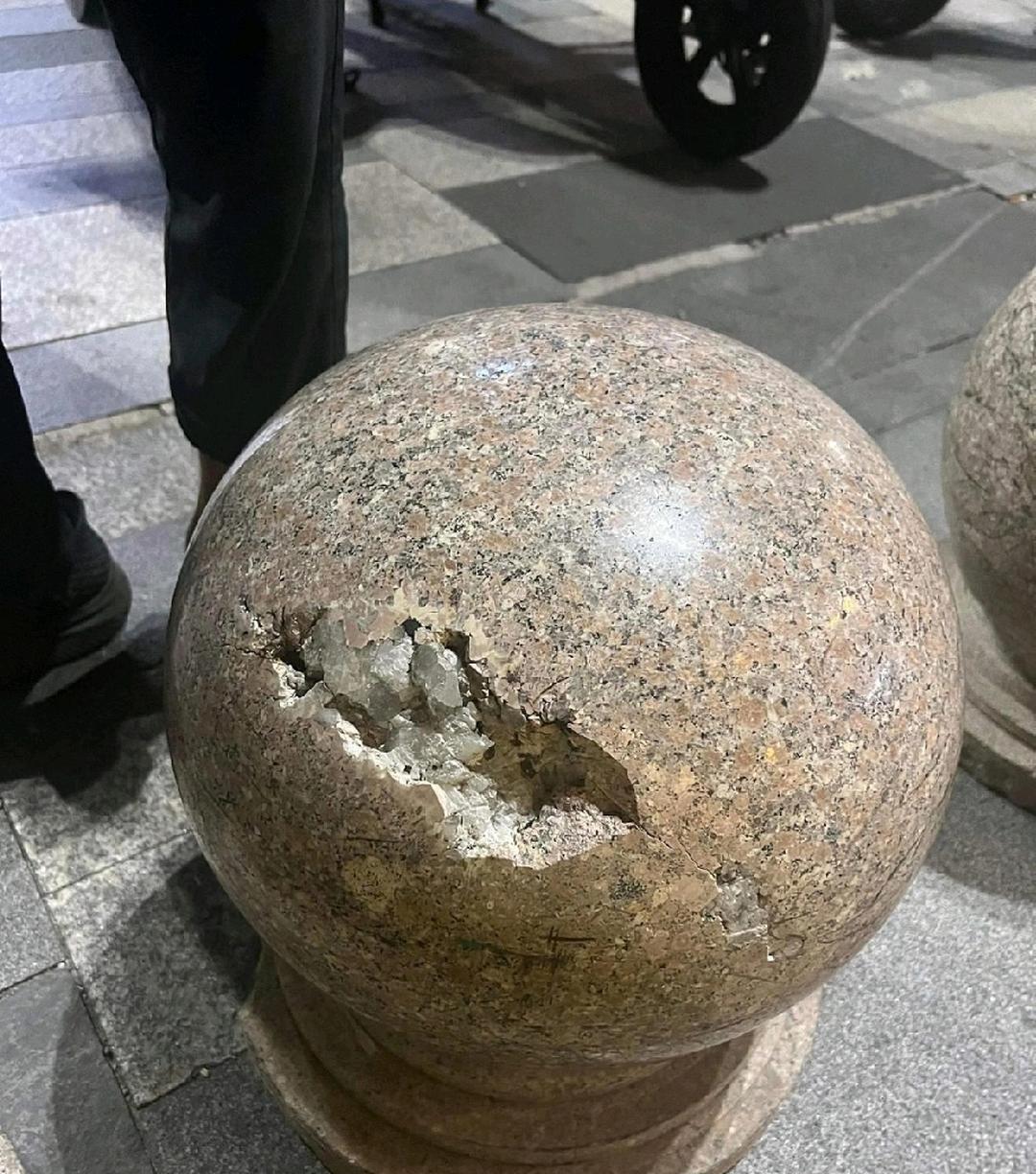 终于知道这个大石头为啥这么贵了，真的是真材实料！