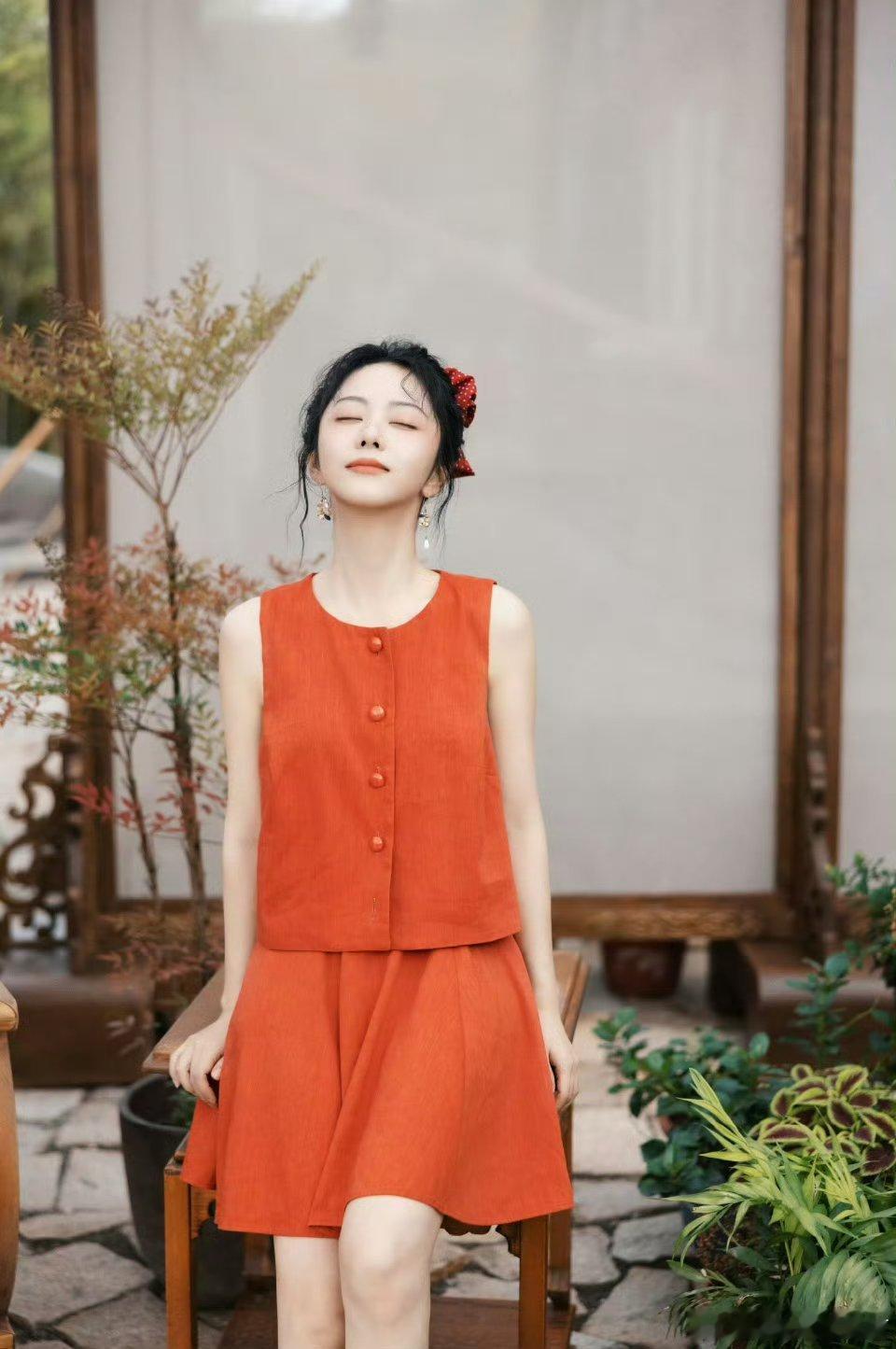 我真的要指责女娲偏心了 不带这样的 谭松韵娃娃脸还这么可爱 这不就是小姑娘吗 ​