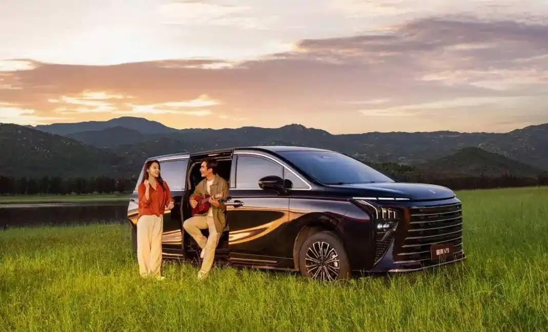 过年自驾新搭子：星海V9配上S7，大平层超充拿捏返乡体面

过年期间，大家都在外