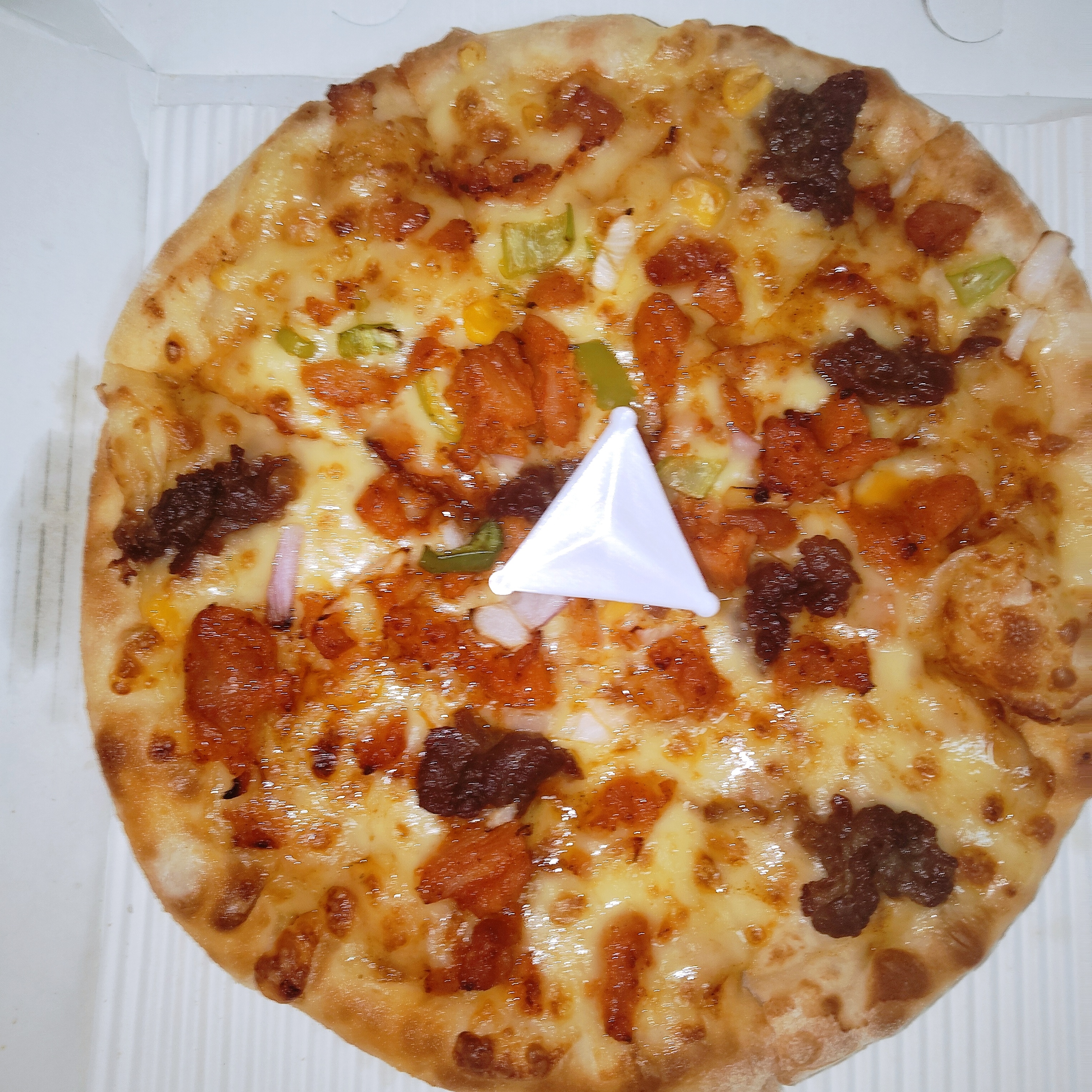 吃披萨🍕亚米亚米 