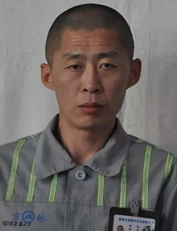 2021年，朝鲜特种兵朱贤健从吉林监狱中成功越狱，只见他从6米高的围墙上一跃而下