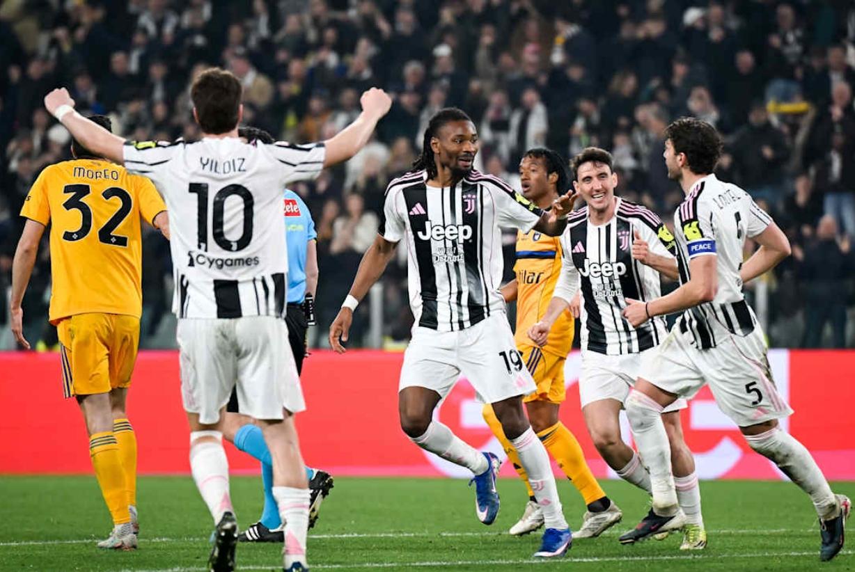 该拿的比赛拿下斑马军团主场4:0比萨。
54'坎比亚索
65'K图
75'伊尔迪