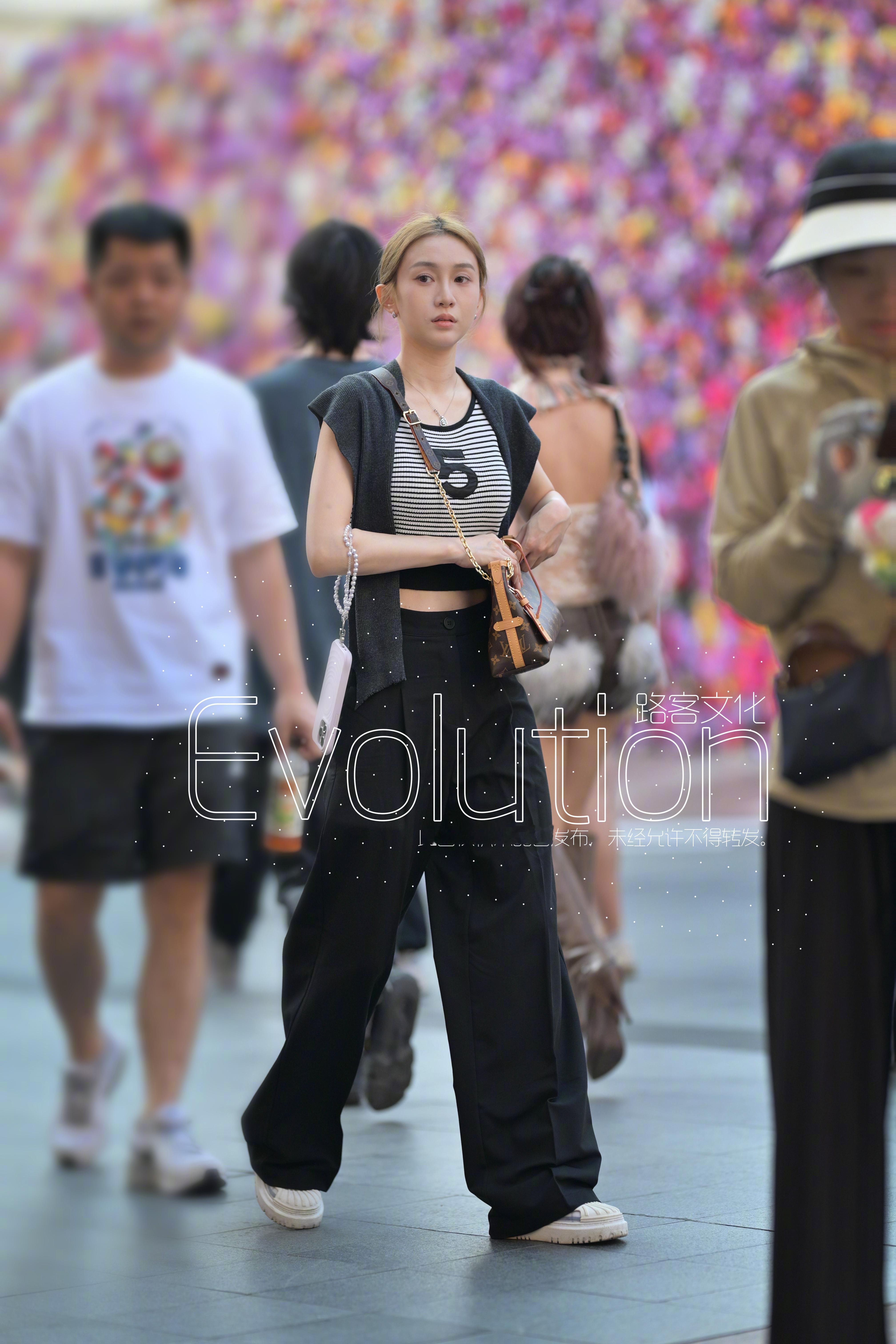 重庆最近终于降温了凉快的很 ​​​