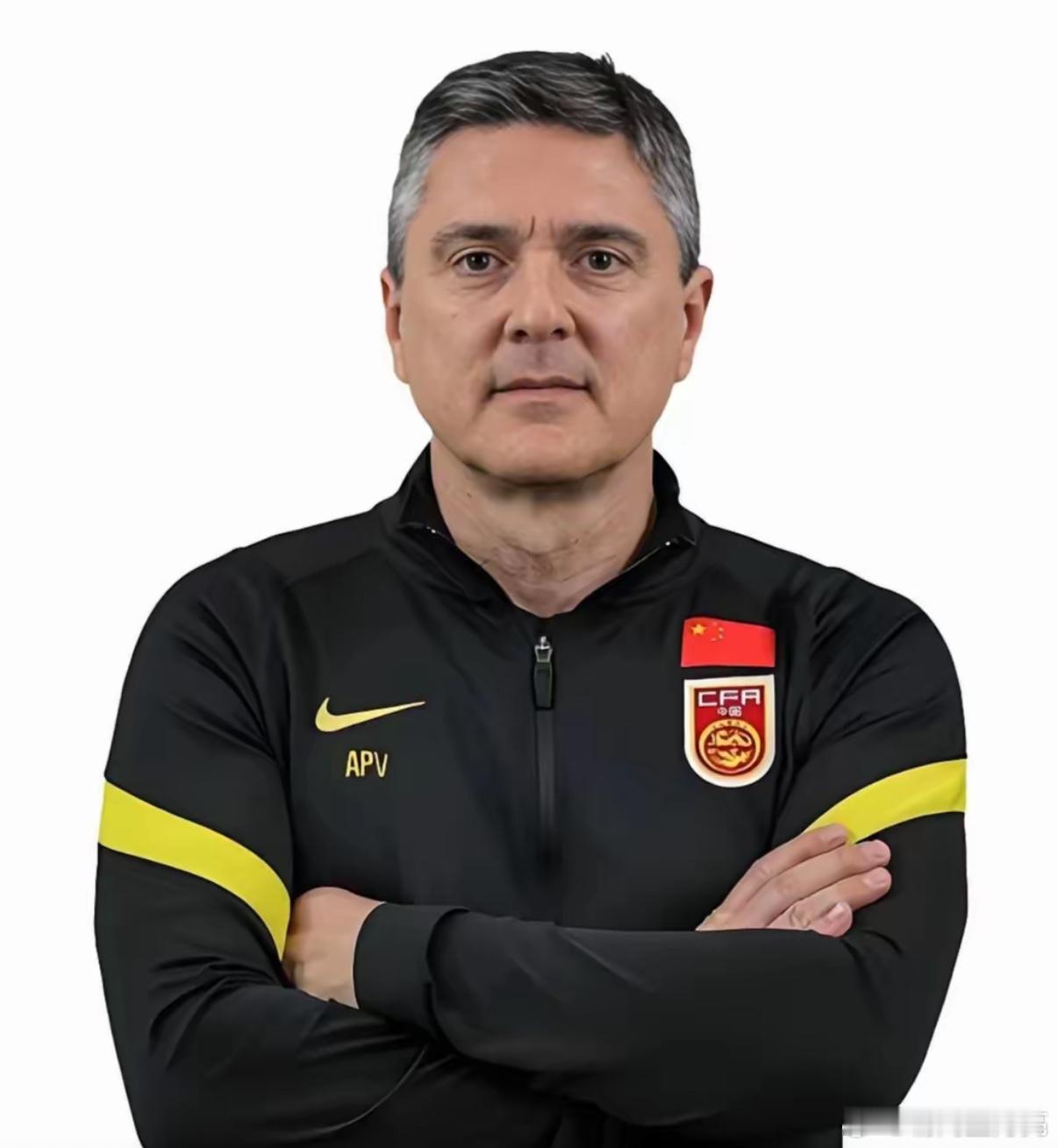 随着u23亚洲杯国足与日本队巅峰对决，两队夺冠概率如下：1、🇨🇳中国——55