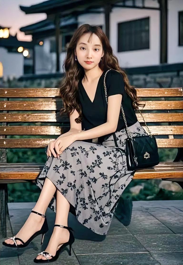 岁月悠悠，2025年已到尾声，
这一年你们过得好吗？
2025转瞬即逝，感谢相遇