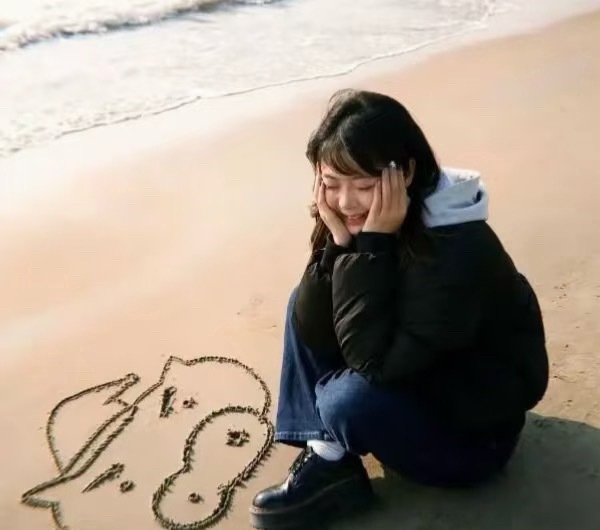 Wechat头像｜世界很吵，但心要静1.灵魂的丰盈和枯竭，在我身上同时发生。2.