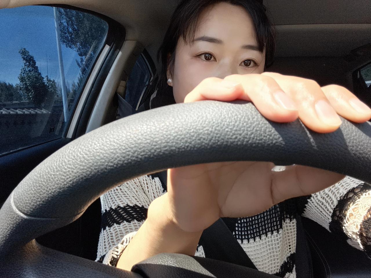 本来下定决心离开他，自己生活了，
房子都租好了，他一来我又心软了，
想好的，必须