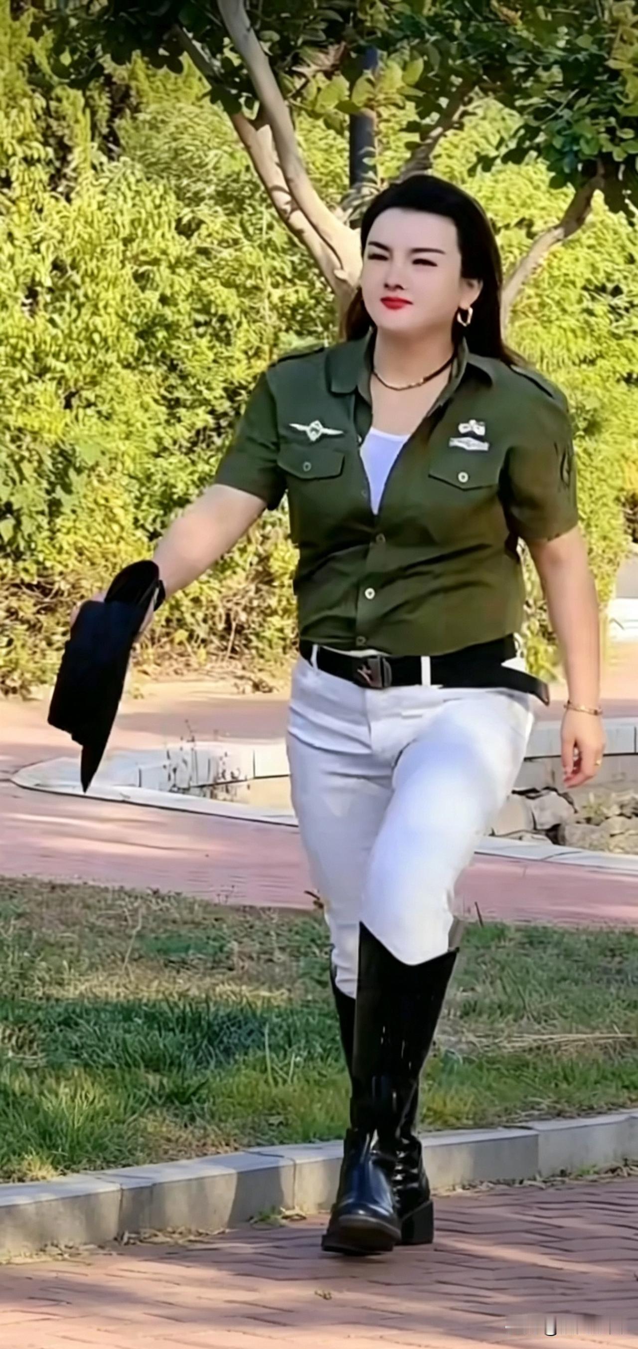 这样的女彪形大汉，找老公好找吗？[大笑]让男人看着就生威[捂脸]没几个男人敢要这