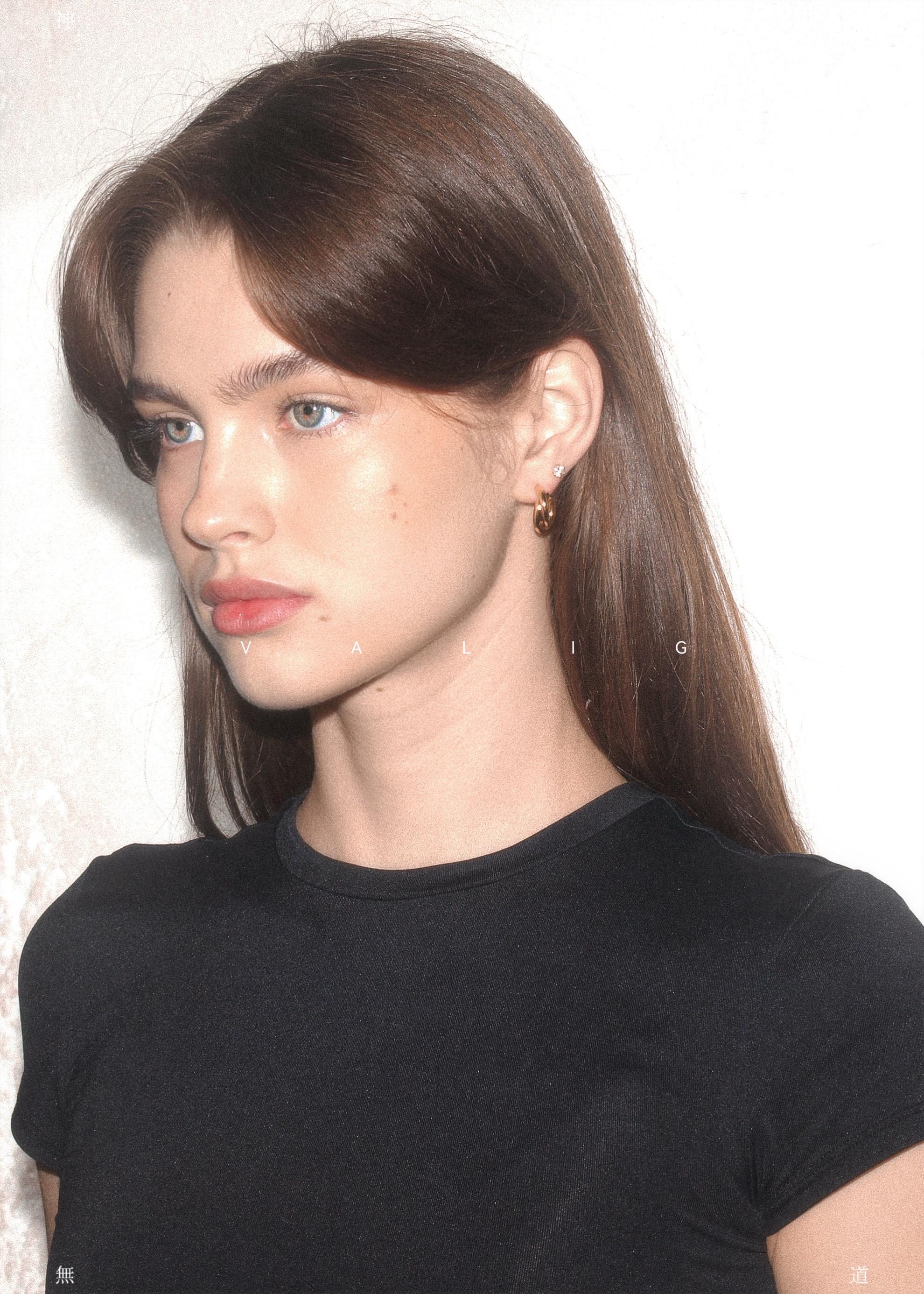 Olya Model:Olya / ULM Model Olympus