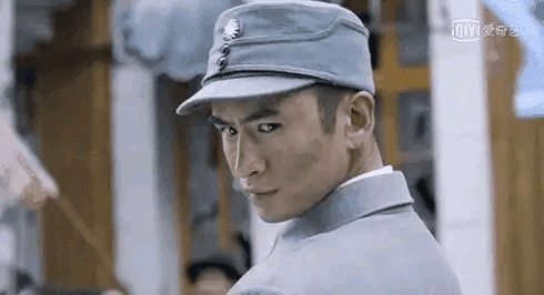 《雷霆战将》这八路撩妹眼神也是绝了[捂脸]