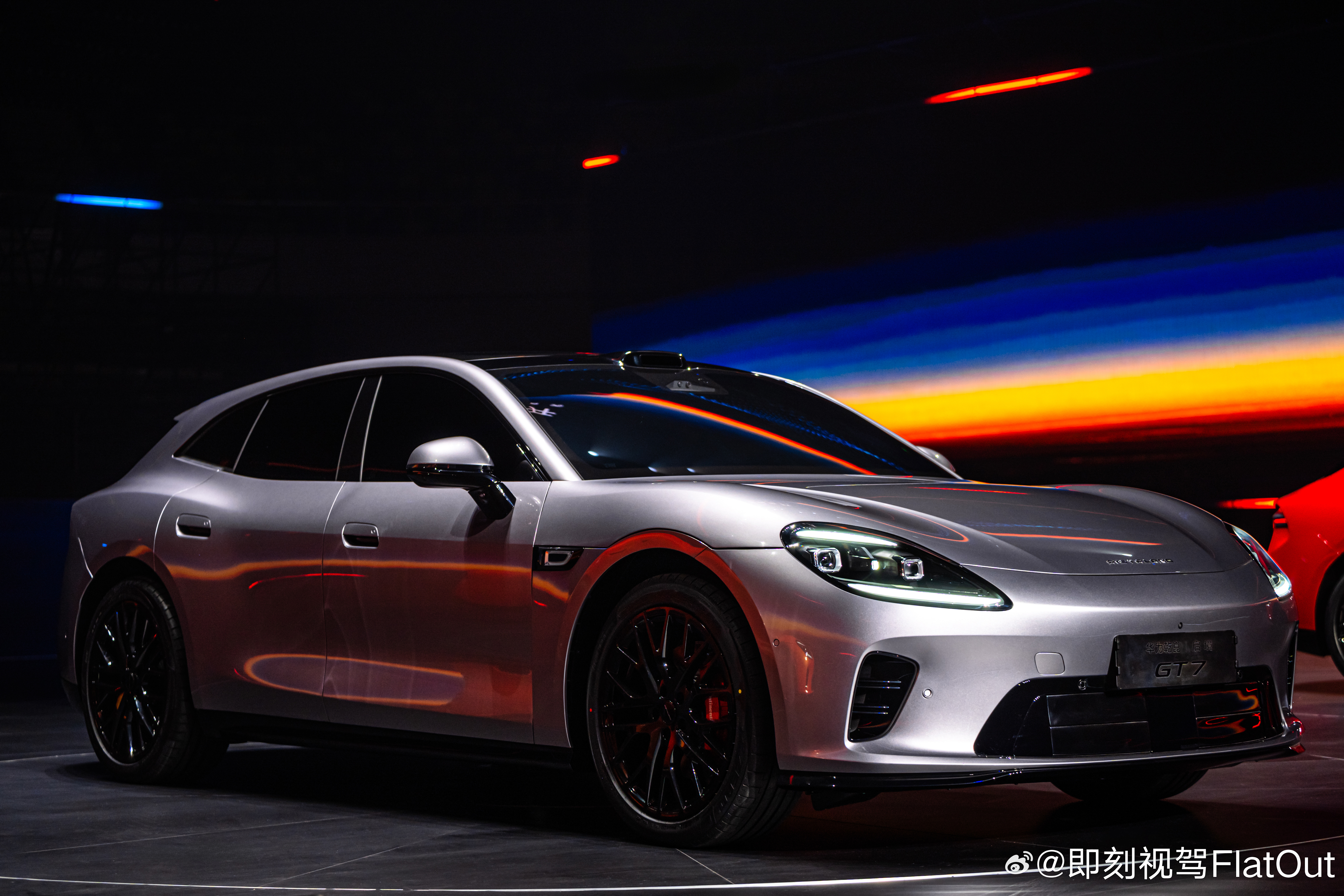 启境汽车公司正式更名 上周的今天品牌对外发布和GT7亮相都还没说这事，没想到这速