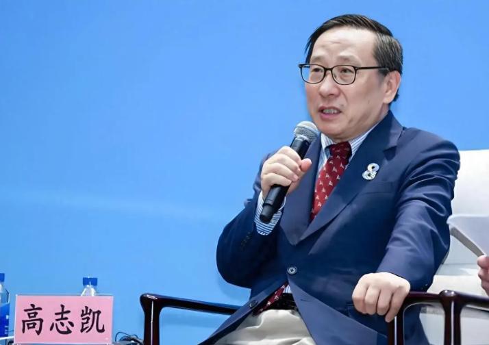 "2027 年或许会迎来一场前所未有的金融危机，严重程度将是当年互联网泡沫破裂的