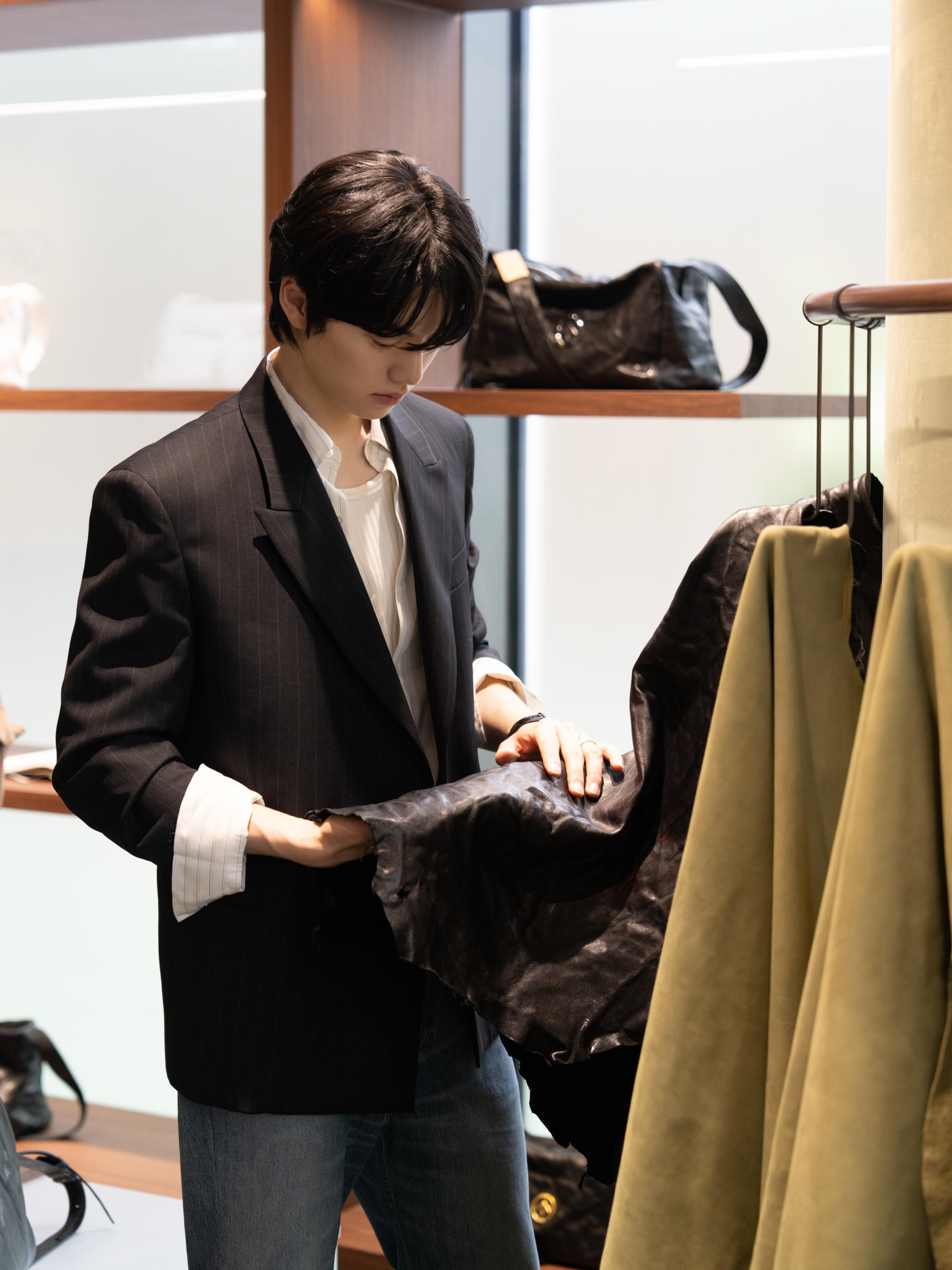 heartsignal5 GROTTO品牌更新了几张优劣新图 👜 ​​​