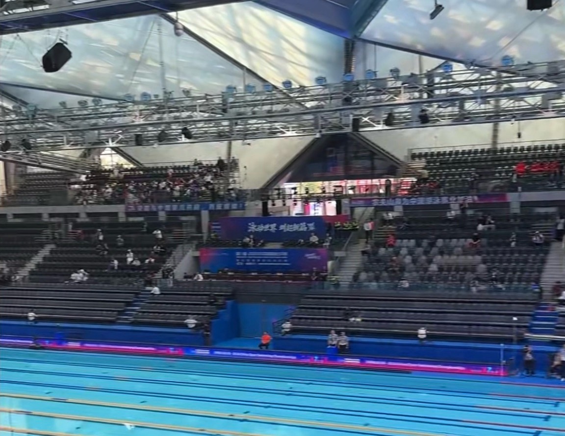 我不中了、字母区真的跟空场没区别