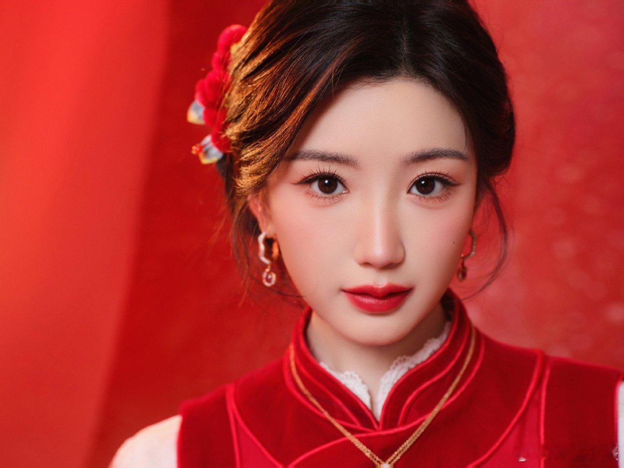 毛晓彤又上春晚了 央视严选毛晓彤再登春晚！现身义乌分会场合唱《世界义乌中国年》，