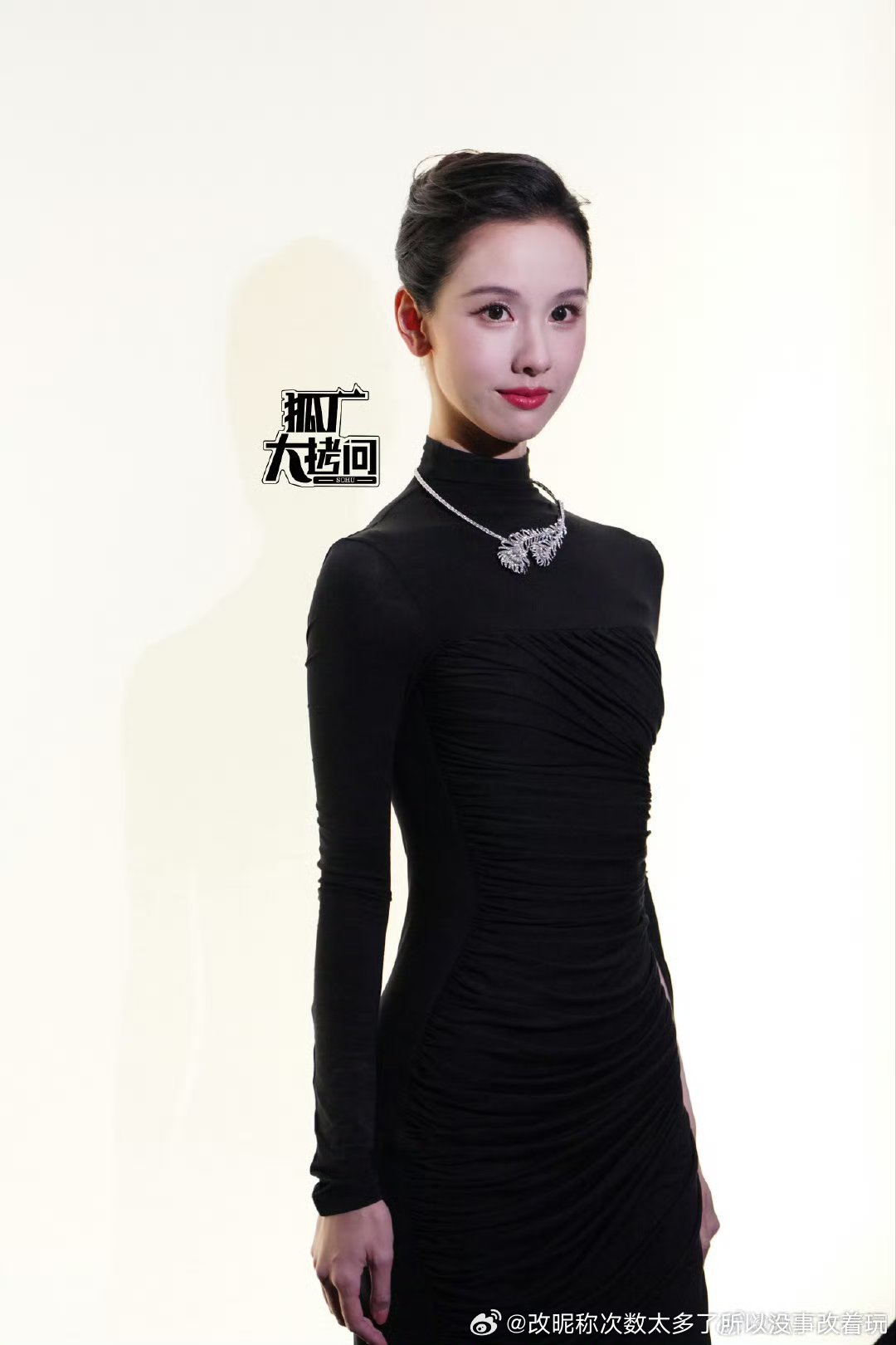 二十岁就要伺候这样的中登虽然东子更有钱，但是同样老少配的林俊杰 吴奇隆郭富城周杰