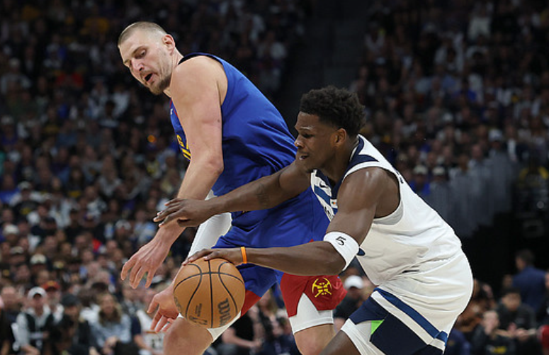 ESPN预测明日季后赛：掘金胜率52.3%，森林狼胜率47.7%