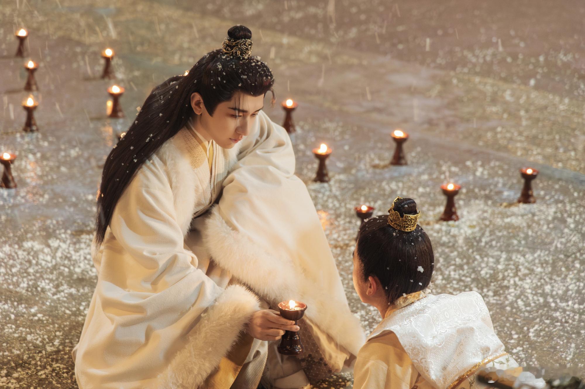 谁懂成毅这个360度运镜镜头家人们快冲！成毅在《长安二十四计》的360度运镜镜头