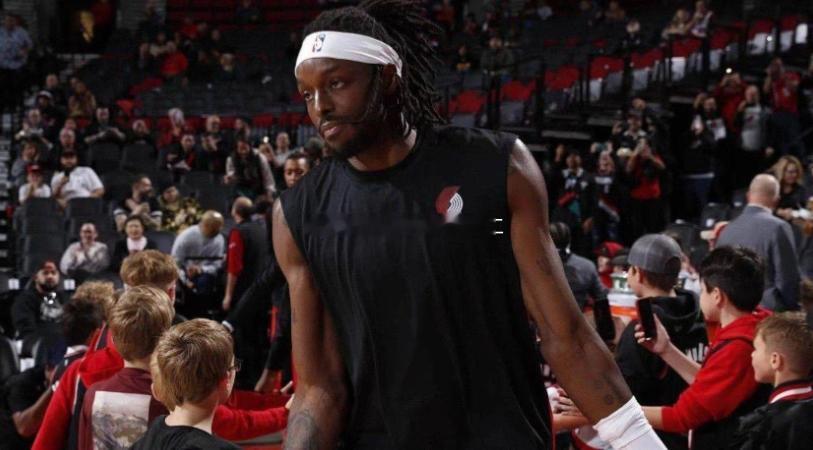 NBA常规赛继续进行，开拓者主场135-115大胜灰熊，终结了6连败。本场比赛，